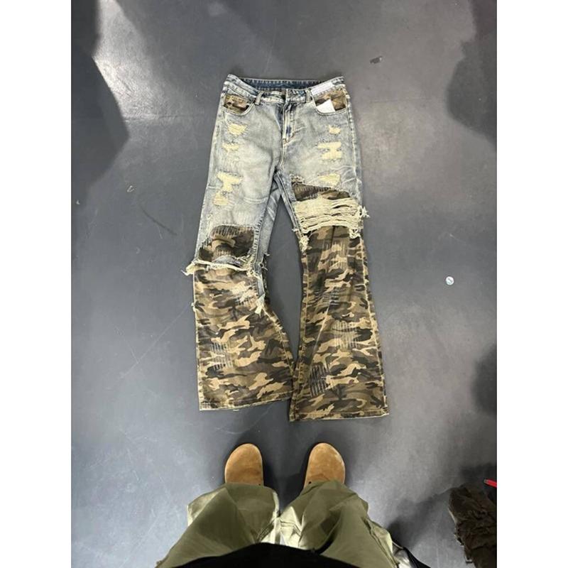 ROADVIBE Amerikanischer Retro Camouflage Patchwork Jeans Herren Zerrissenes Loch Katzenbart Weiter Bein Hosen Streetwear Trendige Gewaschene Denim Hosen