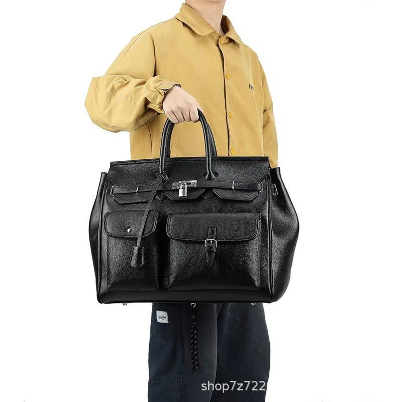 Factory direct sales large capacity, shoulder crossbody men's and women's bags handbags travel bags leather texture travel bags