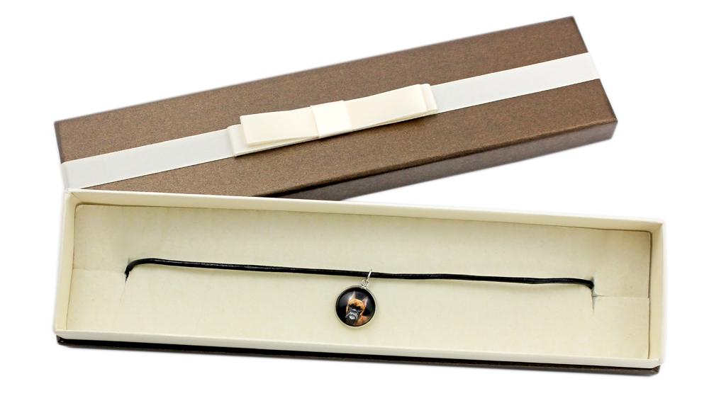 Boxer, German Boxer III – Necklace in a box, elegant decoration | Art-Dog