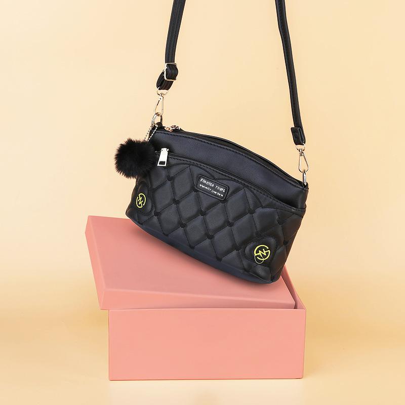 

Winter Crossbody Women s Small Bag Mom s One Shoulder Rhombus Versatile Underarm Bag Casual Versatile