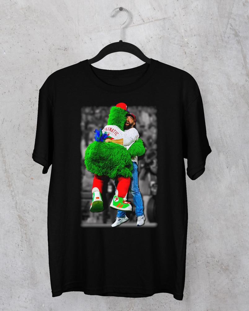 Jason Kelce and Philly Phanatic Hug T-shirt Black Unisex All sizes JJ4550 Unisex T-Shirt XL