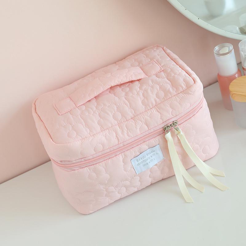 Flower Pattern Cosmetic Storage Bag Lightweight Travel Makeup Pouch For Girls