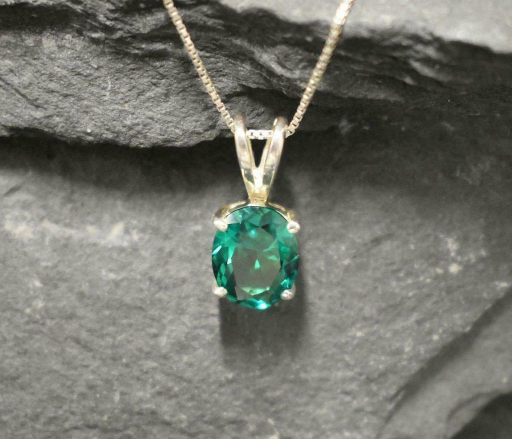 925 Sterling Silver Certified Emerald Pendant Green Necklace Gift For Beloved