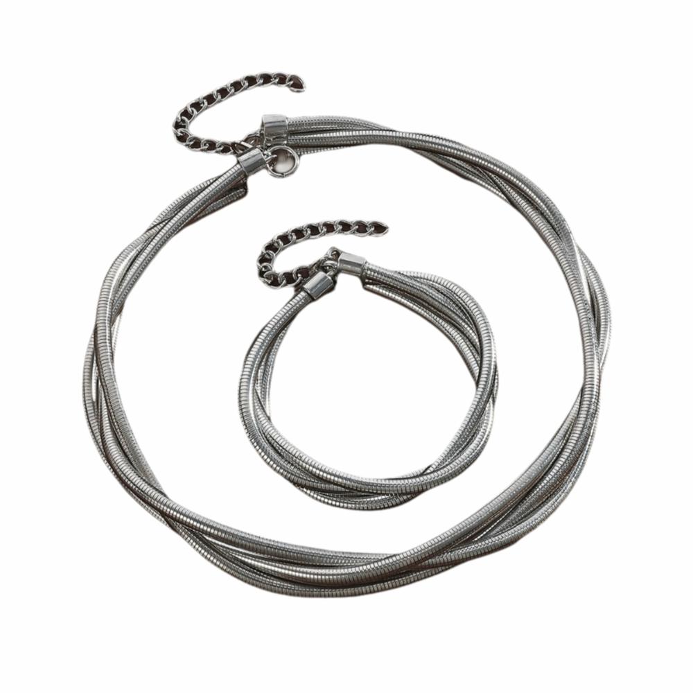 Collier superposé Hip Hop Collier punk créatif en métal Collier ras-du-cou torsadé Accessoire de bijoux