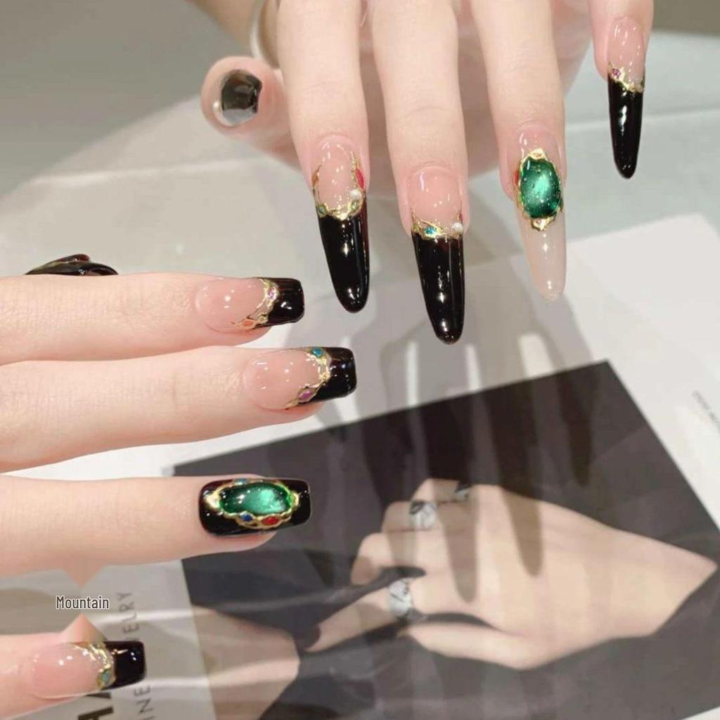 3D Luxury Gem Diamond Nail Art Sticker: Waterproof & Adhesive Crystal Design