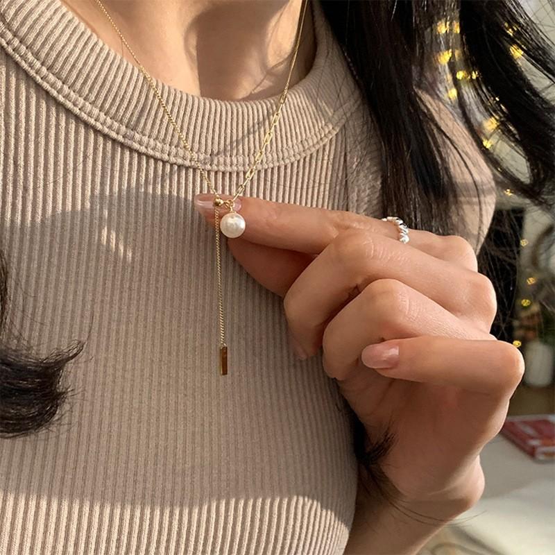 Double Layered Camellia Necklace for Women's Light Luxury Fashion Design Necklace Neck Chain Tassel Collarbone Chain Jewelry Gift