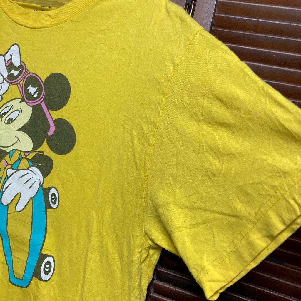 Used Character T-shirt Mickey Mouse Surf Holiday Sunglasses Yellow S (equivalent To M In Japanese Size) Size Vintage Used Vintage P20/