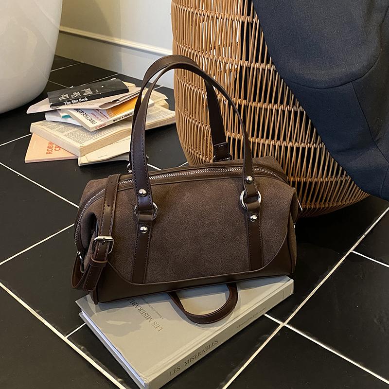 Casual Large Capaci Suede Bag Women New  Retro Brown Commuter Shoulder Bag Pillow Bag Purses and Handbags