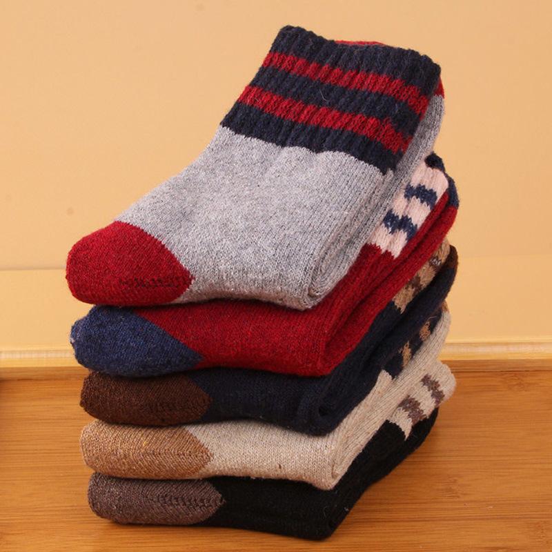 5/10 Pairs Comfortable Casual Autumn Winter Thickened Warm Fleece Socks for Women Octagonal Ethnic Style Mid Calf Wool Socks Cotton Versatile
