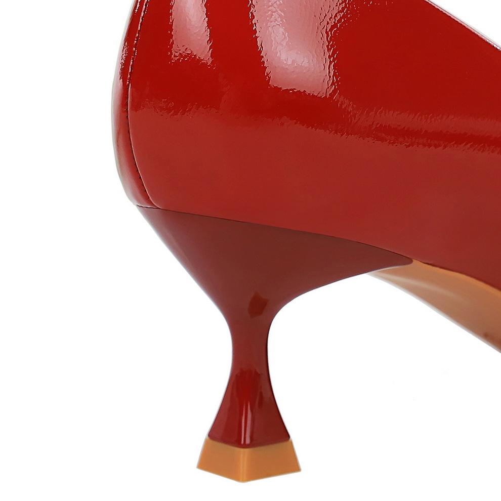 Mode Damen Schuhe Lackleder Flacher Ausschnitt Spitz Metall Strass Schnalle Einzelne Schuhe Damen High Heels