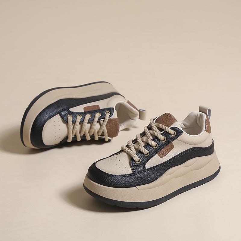 

Sports and leisure shoes women s 2025 spring new thick-soled heightening Hong Kong style retro niche design sense college white shoes 35
