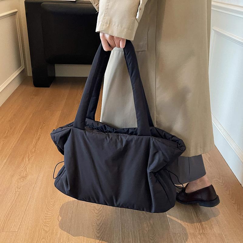 New Underarm Bag Women's 2025 Autumn and Winter Handbag Large Capacity Shoulder Bag Versatile Cotton Clothing Tote Women's Bag