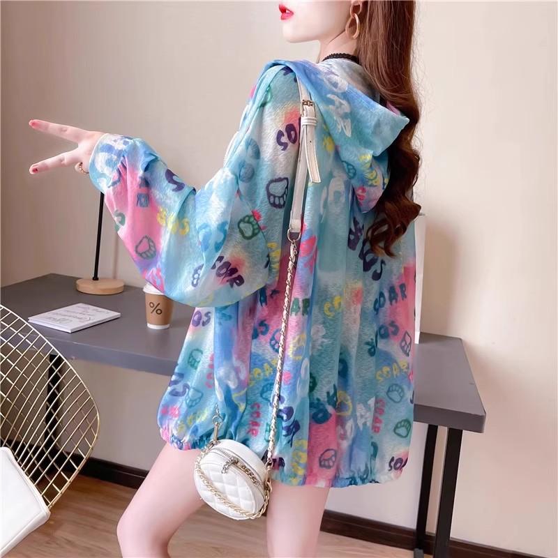 Women's Summer Ice Silk Sun Protection Jacket Thin Breathable Hooded UV Protection Coat Casual Air Conditioner Cardigan Outerwear
