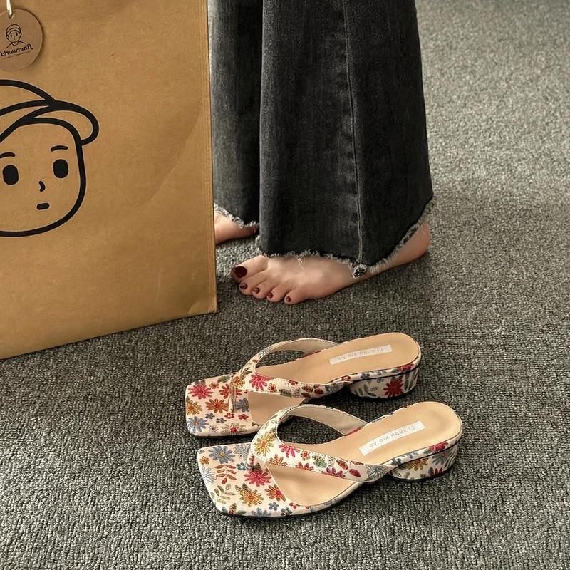 Fashion Summer Clip Toe Women Slippes New 2024 Fashion Elegant Wedges Heel Slides Shoes Ladies Casual Outdoor Beach Flip Flops Sandalias