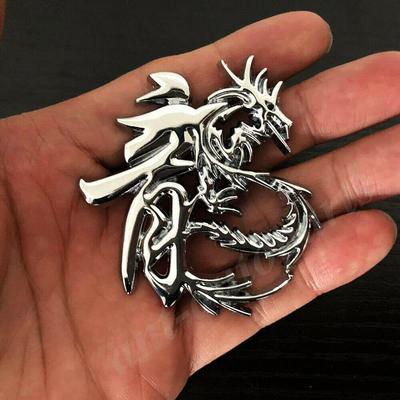 1 ADET 3D Metal Krom Çin Ejderhası Karakteri Araba Amblemi Rozeti Etiket Çıkartma
