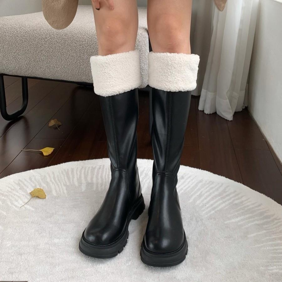 Korean version of thick-soled high boots for women's 2025 autumn and winter new plush flanged cotton boots, small and thin fashion boots