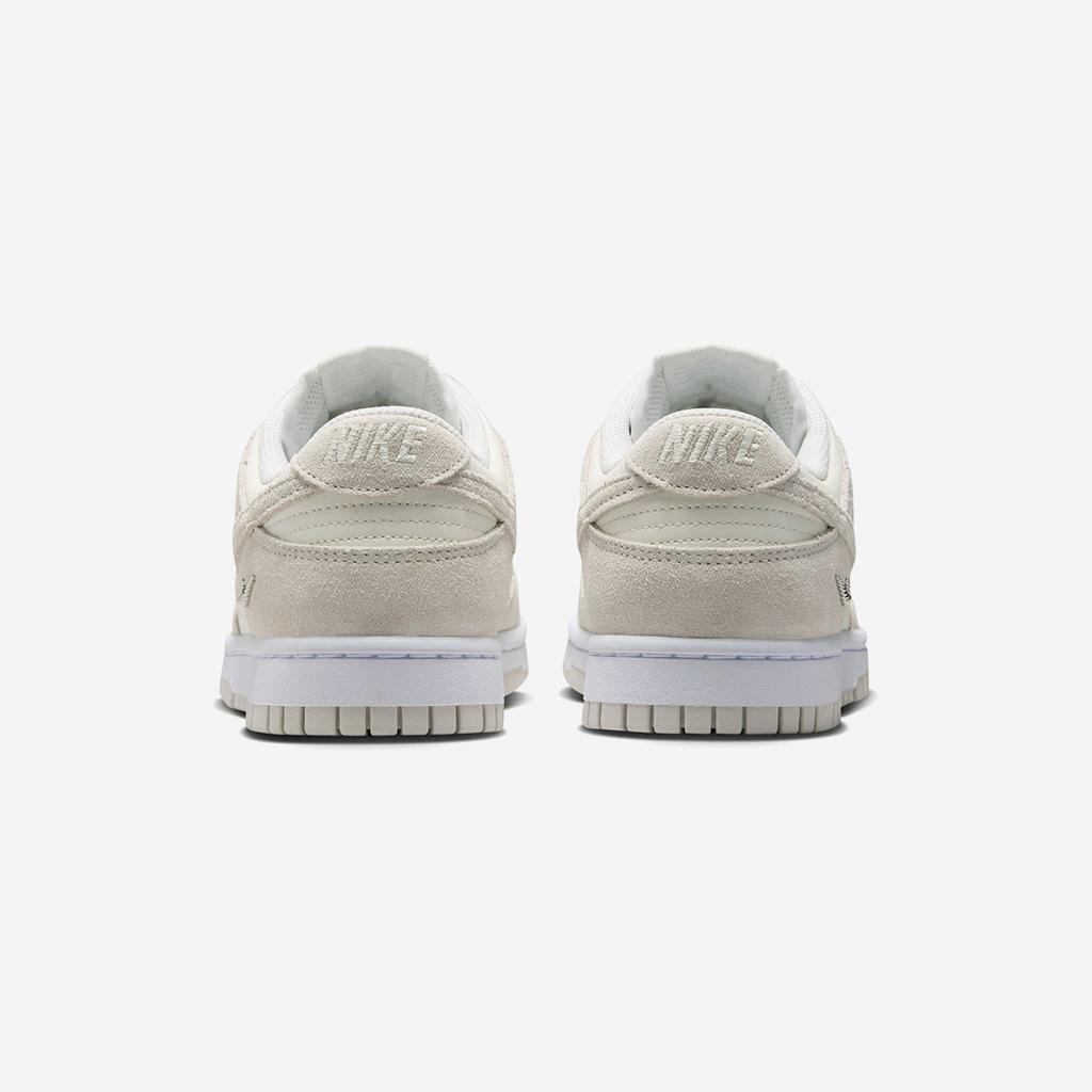 Nike Dunk Low [IO4244-105]