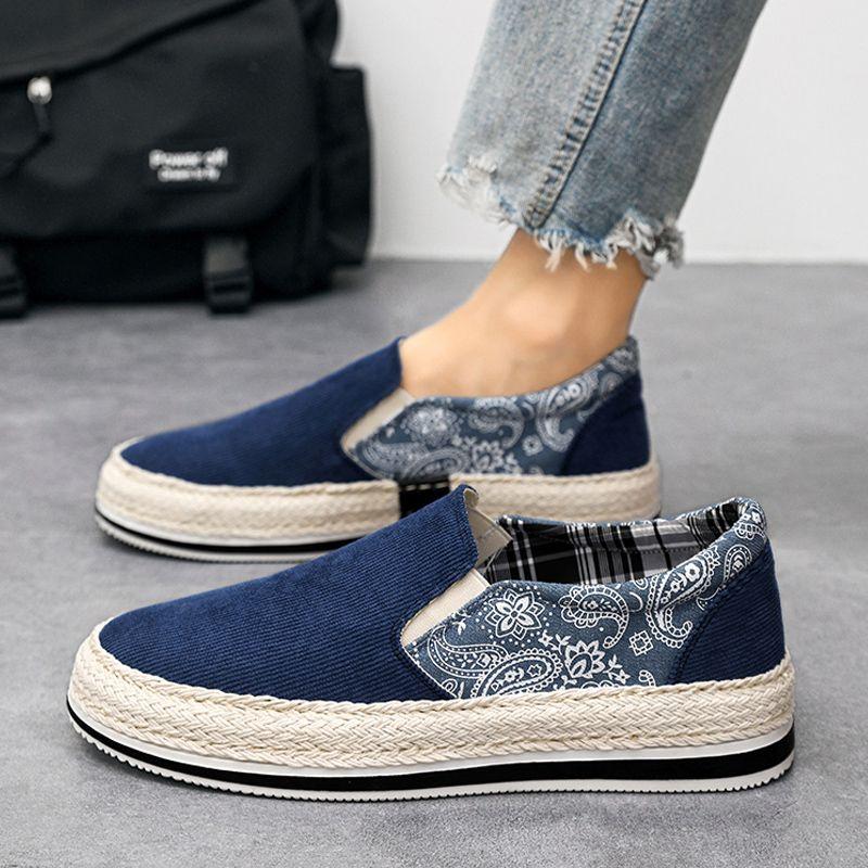 

Fashion Sneakers Graphic Breathable Young Students Lightweight Canvas Men s Casual Shoes Cheap Liquidation Retro 2025 Trend Male Shoe 39