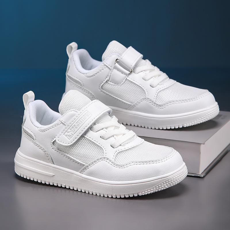 Boys little white shoes 2025 summer new classmates girls board shoes mesh breathable student campus white sports shoes