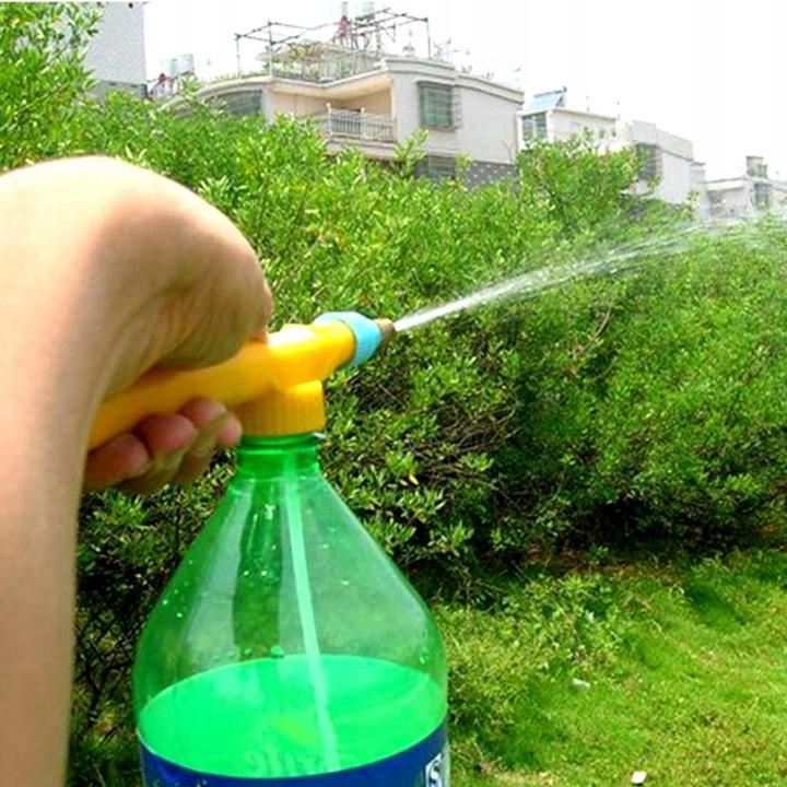 Hand Sprayer for a Bottle