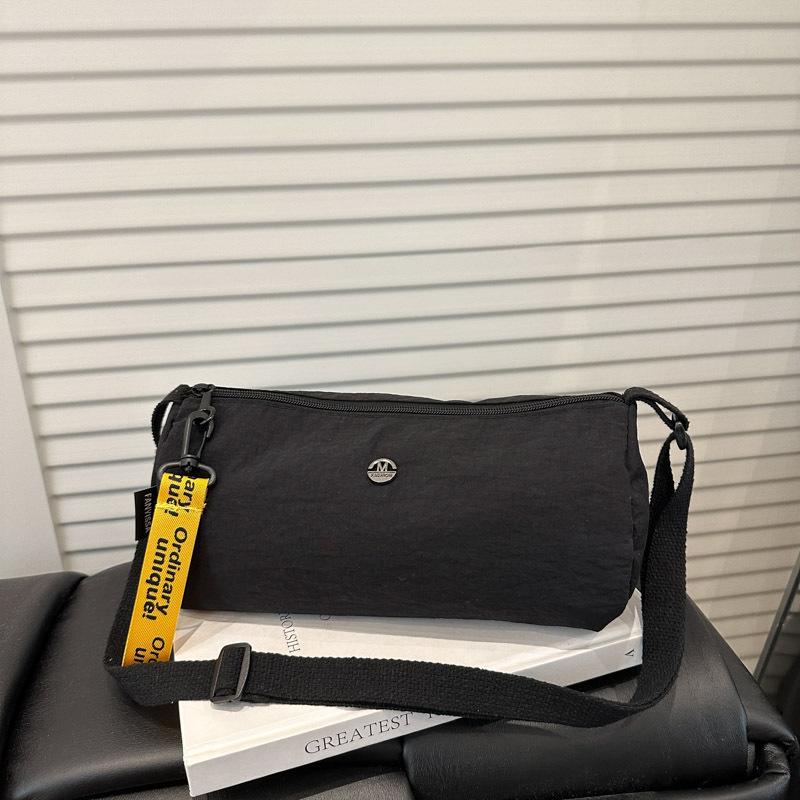 Casual and Niche Crossbody Bag, Fashionable Single-shoulder Lightweight Sports Backpack