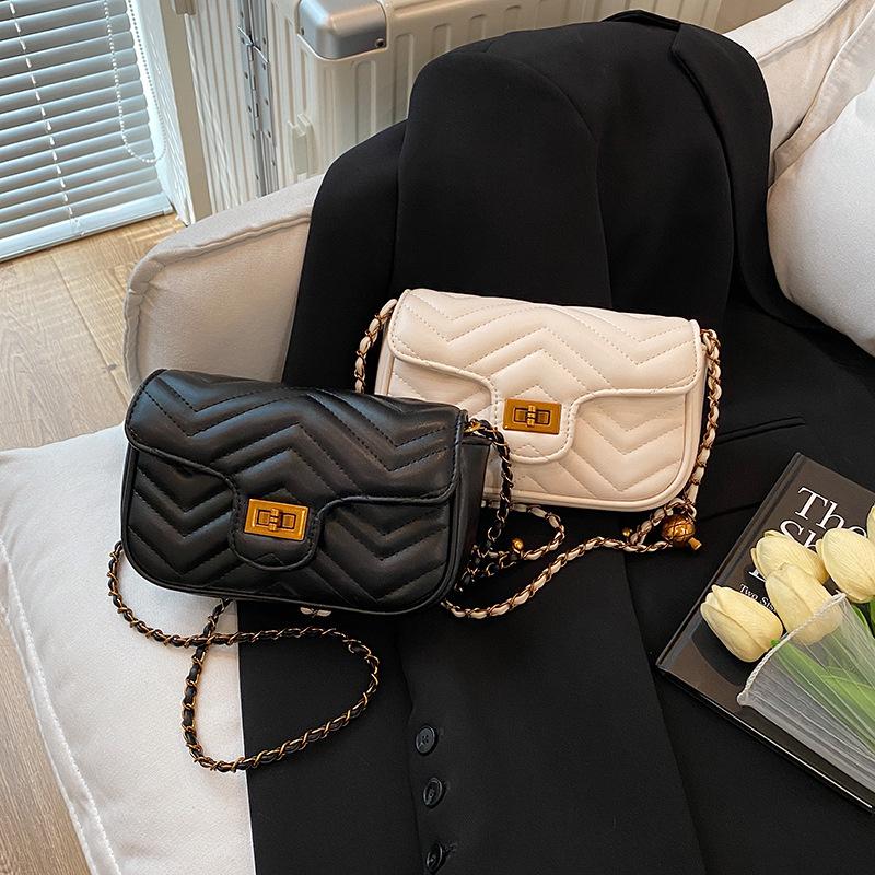Rhombus Embroidery Thread Small Gold Ball Chain Bag Women's New High-end Shoulder Messenger Bag Small Square Bag