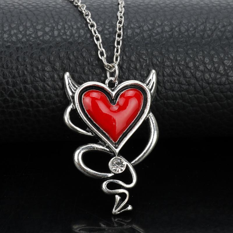 Heart Shaped Alloy Necklace With Red Oil Drop Pendant For Halloween Cosplay And Casual Wear