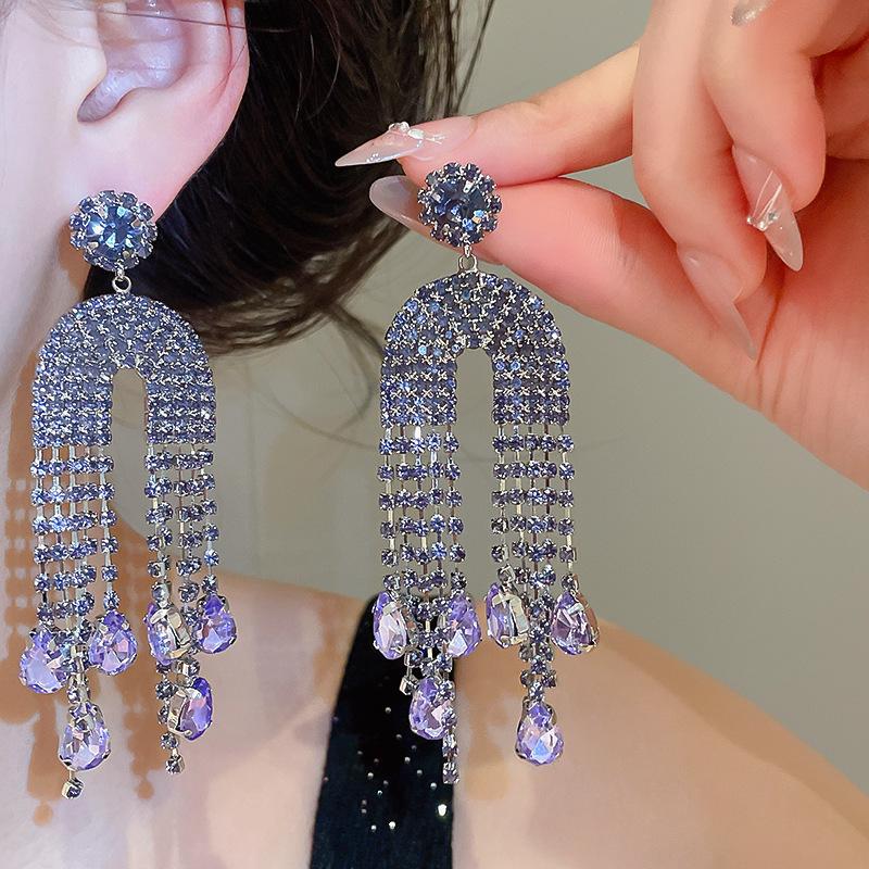 Elegant Rhinestone Teardrop U-Shaped Tassel Earrings for Women - Exquisite, High-End, Fashionable Statement Jewelry