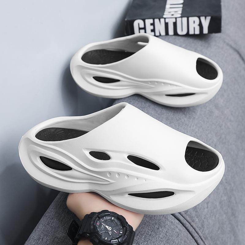 Fashion Summer Men's Fashionable Sports Slippers with Thick Sole, Anti Slip, Anti Odor, Wear-resistant Soft Sole, Men's One-piece Mop