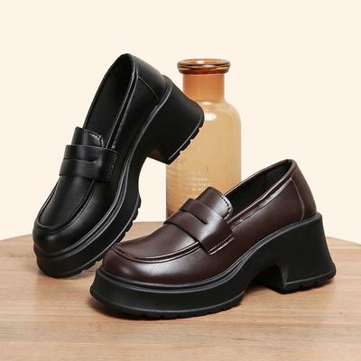 Frühlings- und Herbst-Damenmode Lässige Leder-Schuhe mit klobigem Absatz und dicker Sohle