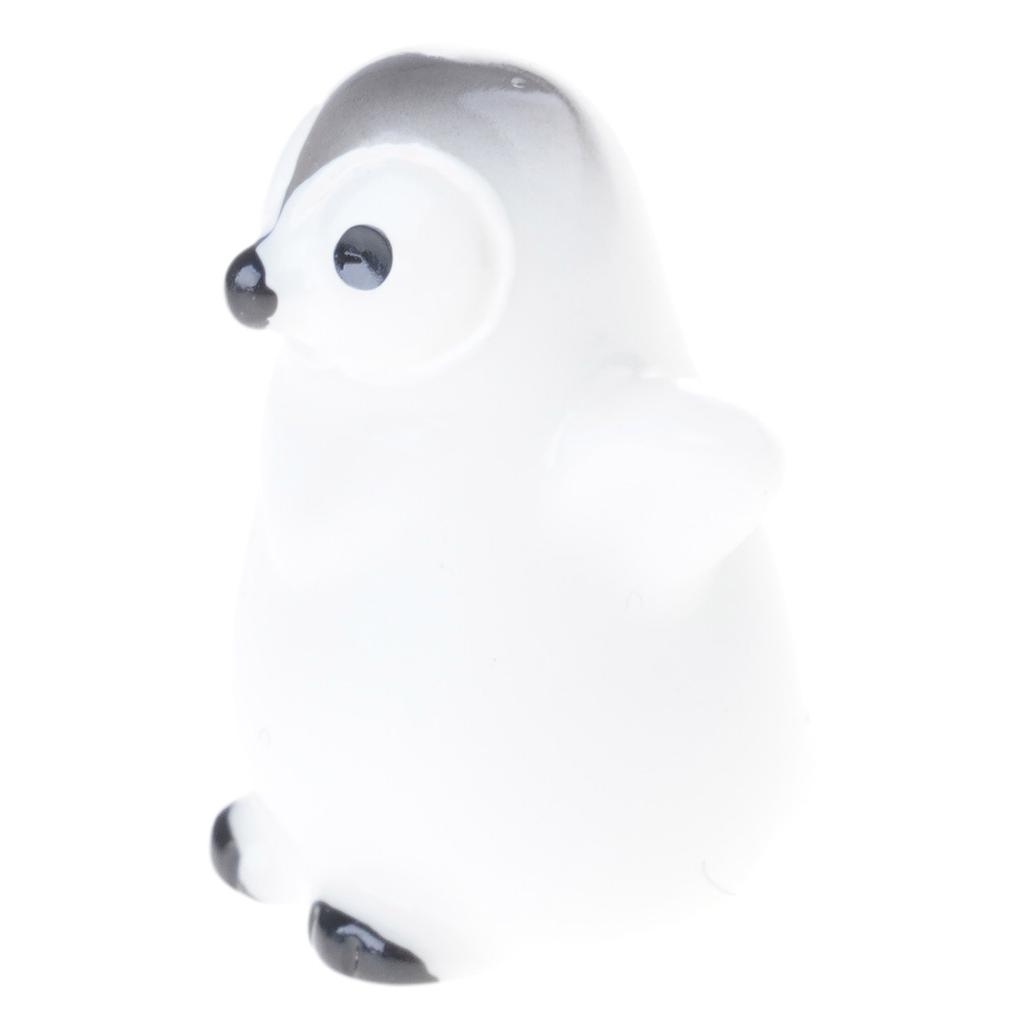 Pocket Resin Penguin Figures Tiny Penguin Resin Miniatures Animal Figurine Decoration for Kid Birthday Baby Showers