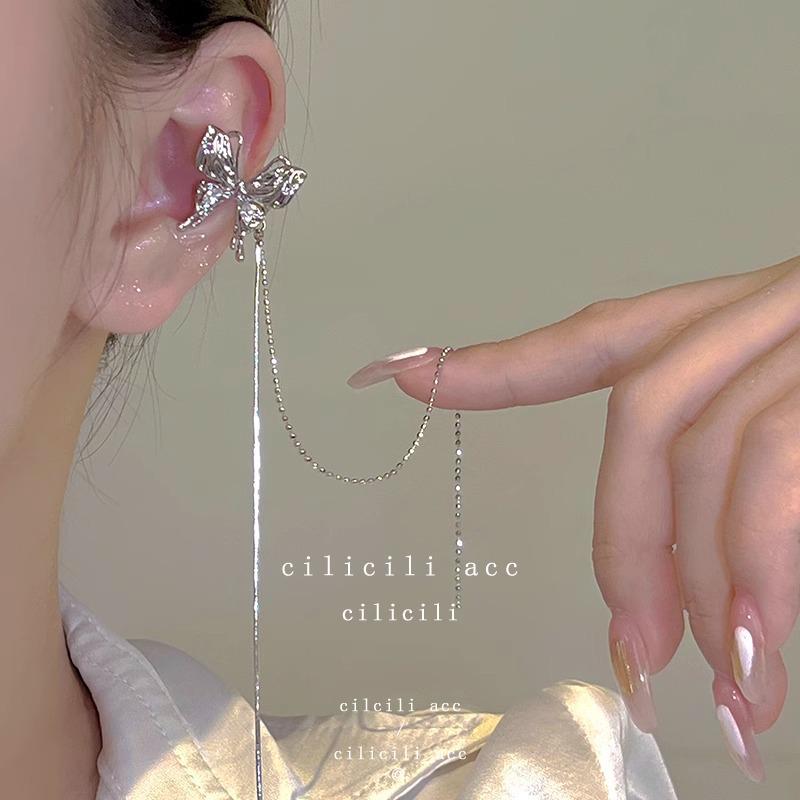 Koreańskie Klipsy na Uszy dla Nieprzekłutych Uszu – Modny Chwost i Perłowy Motylkowy Design dla Kobiet