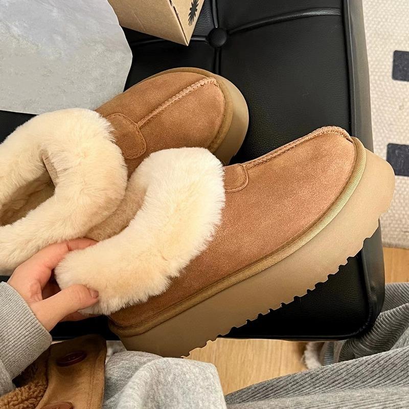 Kleine dicksohlige Low-Top-Schneestiefel für Damen, Schafsfell und Fell integriert, 2025 neu, Ein-Pedal-Winterwoll-Baumwollschuhe