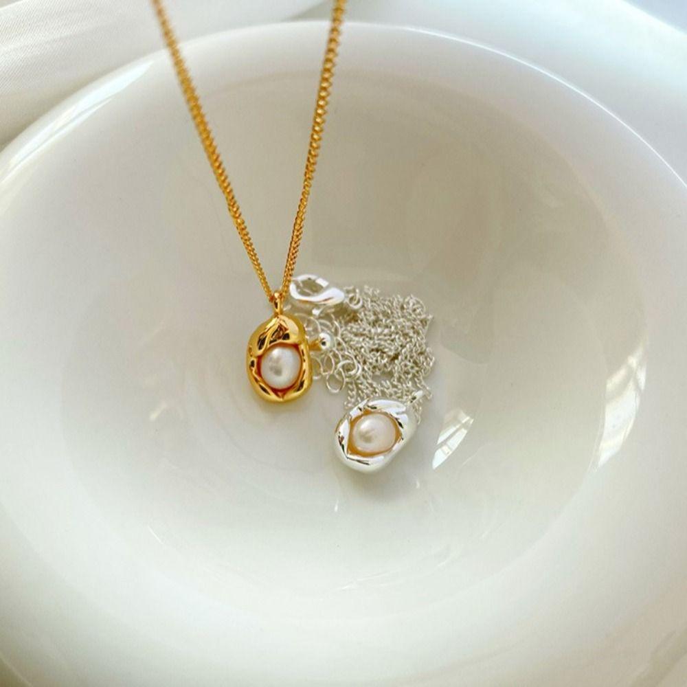 Geometric Zinc Zinc Alloy Pearl Necklace Korean Style Pendant Irregular Shell Jewelry Women Clavicle Necklace