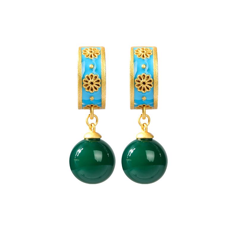 2022 Chinese-Inspired Luxury Earrings with Natural Chalcedony Retro Studs