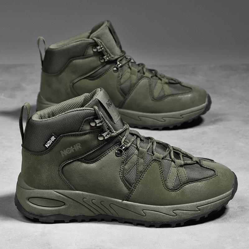 Outdoor large size mountaineering sports shoes autumn and winter new high-top shoes non-slip and wear-resistant mountaineering men's travel hiking