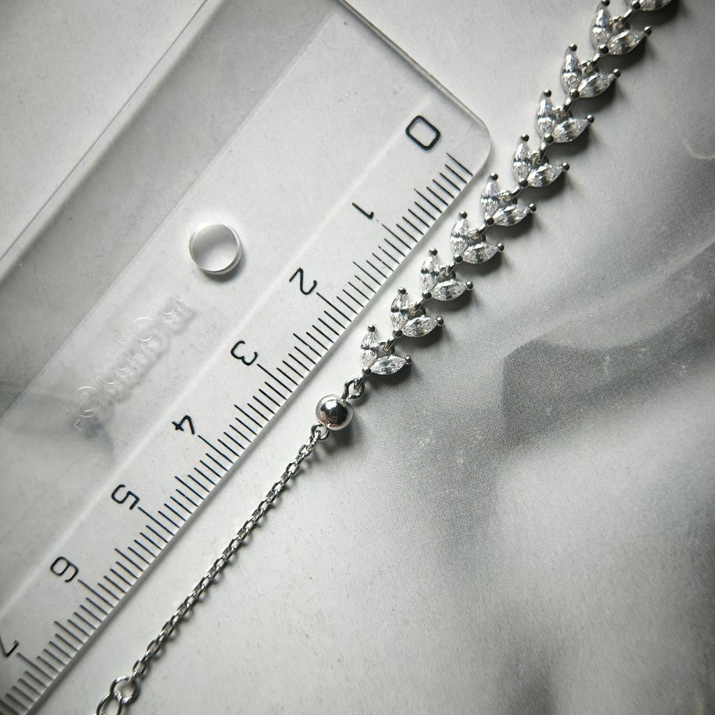 Серебряный браслет с фианитами, вес изделия 4,72 гр (2211464)