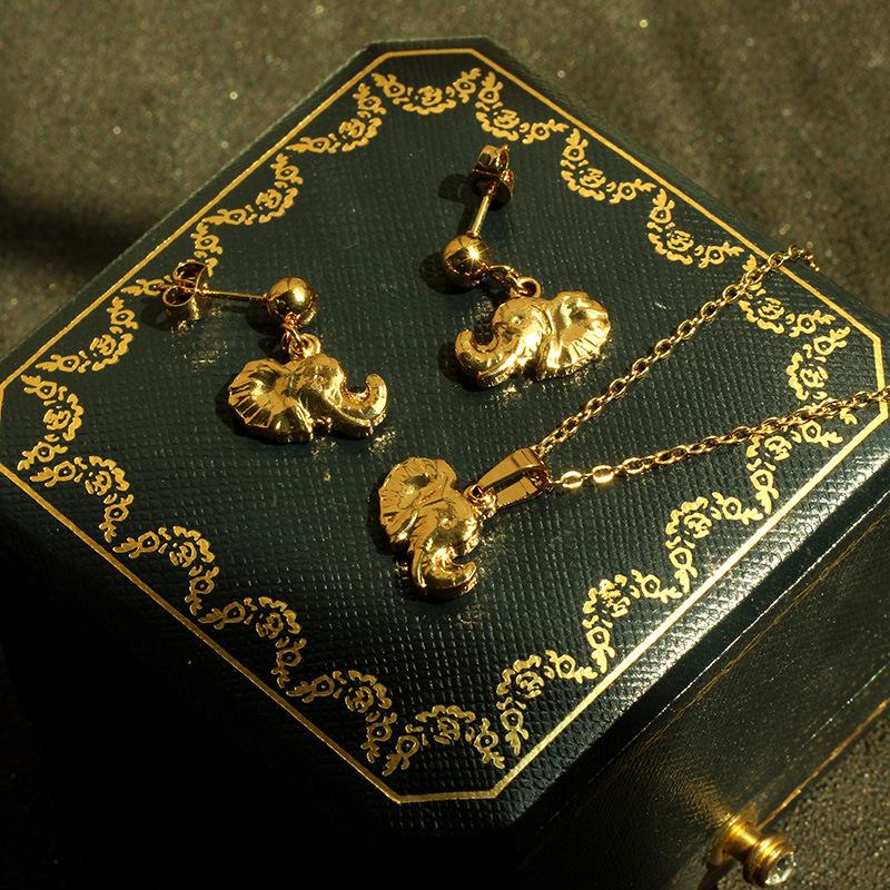 Luxury 14k Gold Jewelry Set: Necklace, Earrings, Non-Fading Clavicle Chain