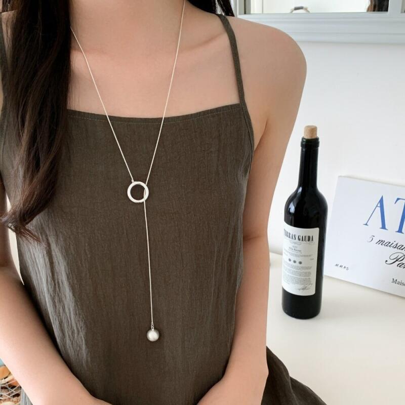 Fashion Light Luxury Round Pendant Necklaces for Women Girls New Gentle Long Adjustable Collarbone Necklaces Jewelry Accessories