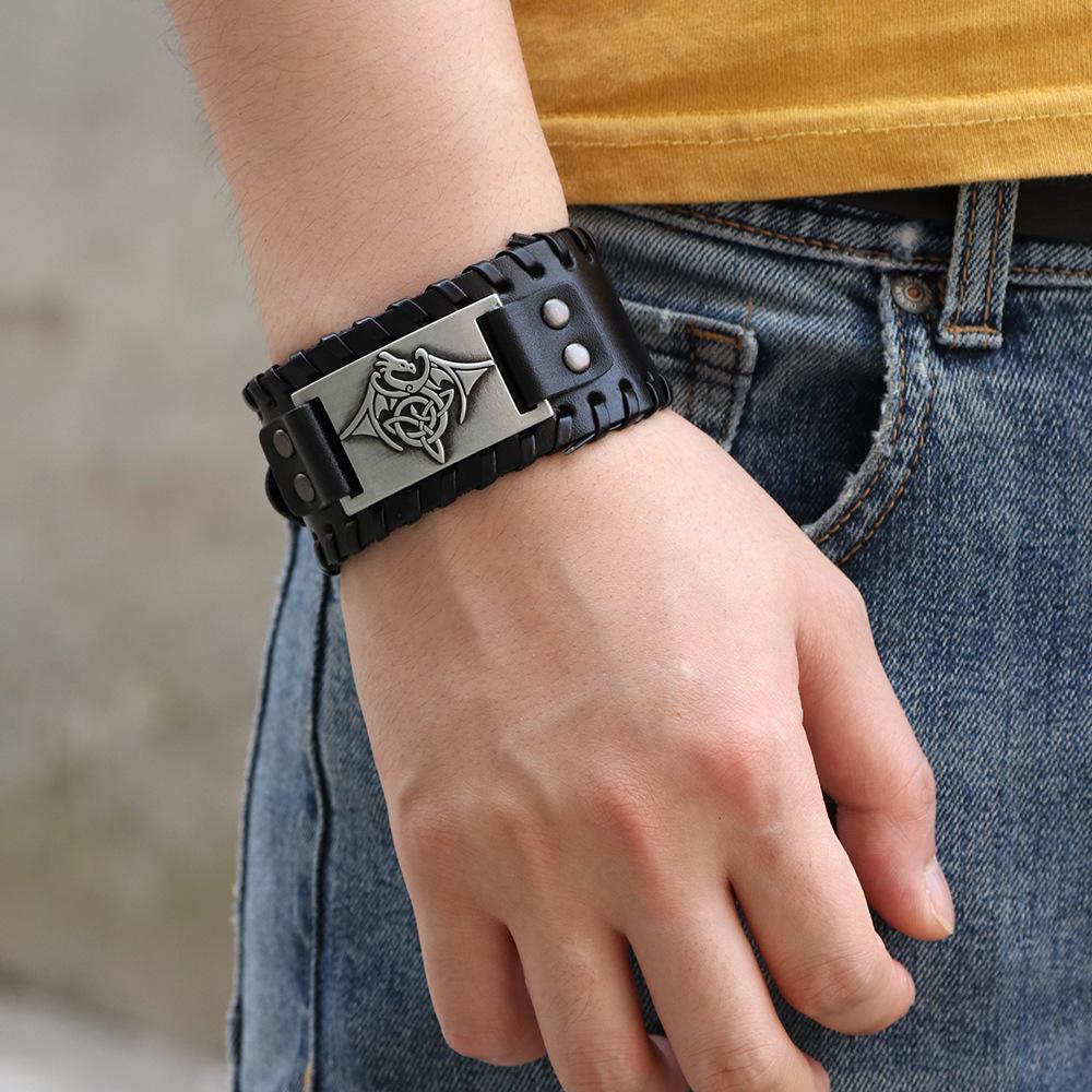 Mittelalterliches Retro Drachen Totem Lederarmband: Handgefertigtes Legierungs-Rindsleder-Armband