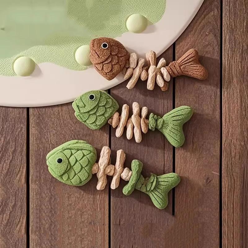 Catnip Balls Funny Fish Bone Cat Toys Lickable Snack Catnip Silvervine Kitten Chewing Cleaning Teeth Toy For Cats Pet Supplies