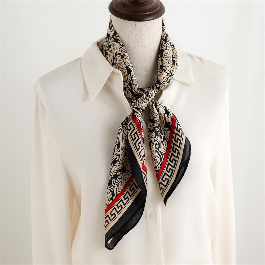 Luxury Temperament Rose Scarf, Spring and Autumn Women's Neck Protection, Scarf, Sunscreen Shawl, New Imitation Silk 71cm Square Scarf