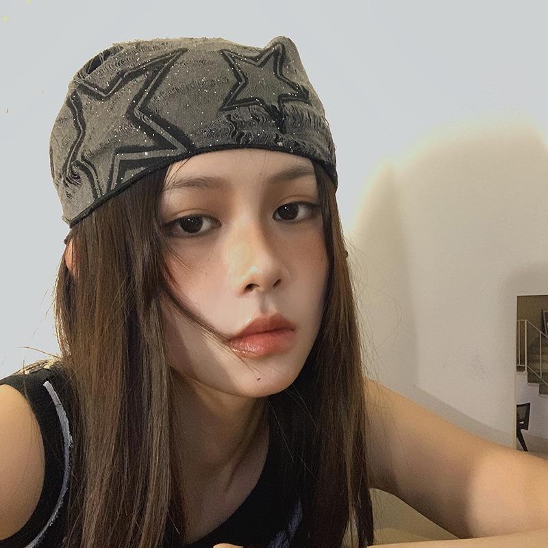 Falling Pool Knitwear Rhinestone Triangle Scarf: Y2K Style Cool Sweet Hip Hop Head Wrap Silk Scarf