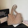 Large Capacity Casual Shoulder Bag Women Stylish Rhombus Quilted Crossbody Tote Urban Minimalist Design