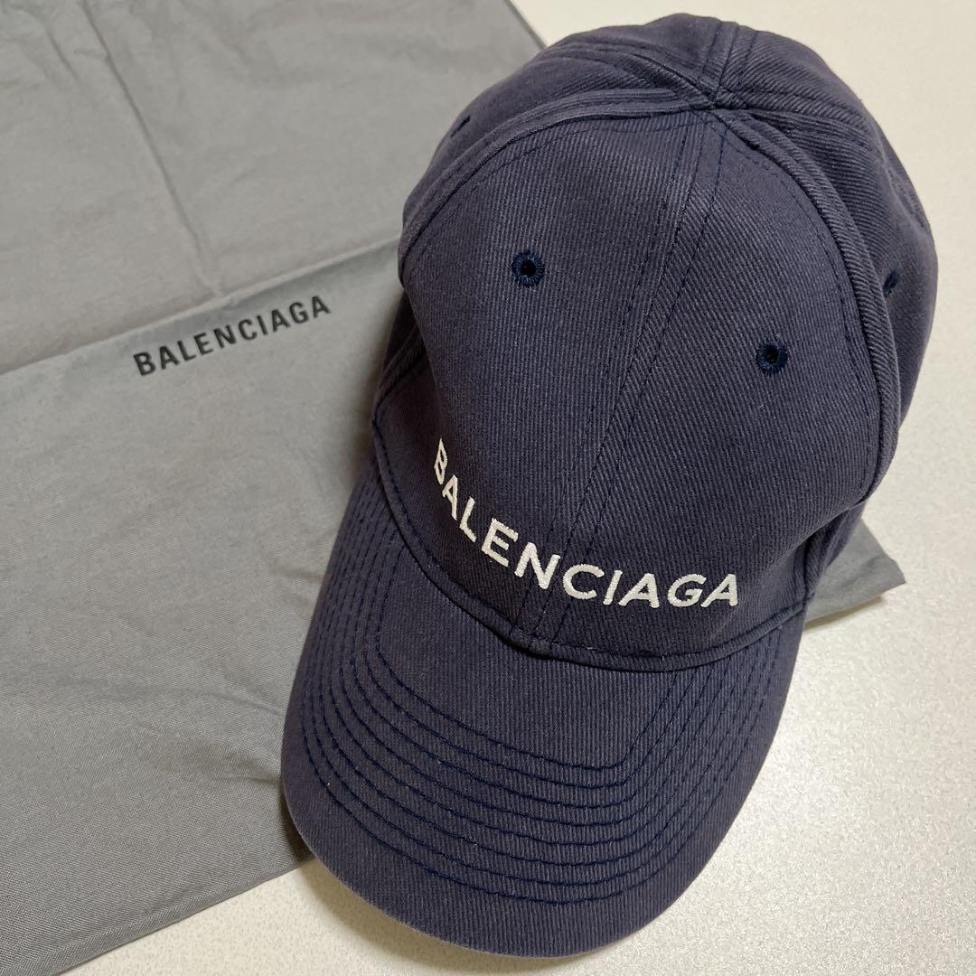 

[Б/У] КЕПКА BALENCIAGA Navy
