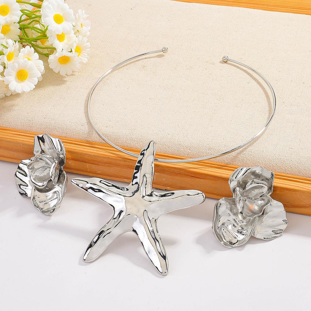Fashion Starfish Collar Earrings Set Fashion Trend Petal Earrings Exaggerated European and American Personality Necklace Earrings Women