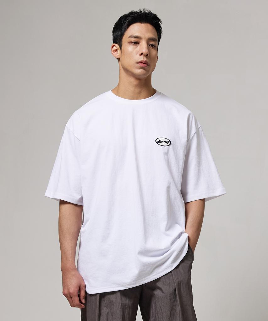 Beiseumeonteuakaibeu Oversized Logo Short Sleeve T-Shirt_White