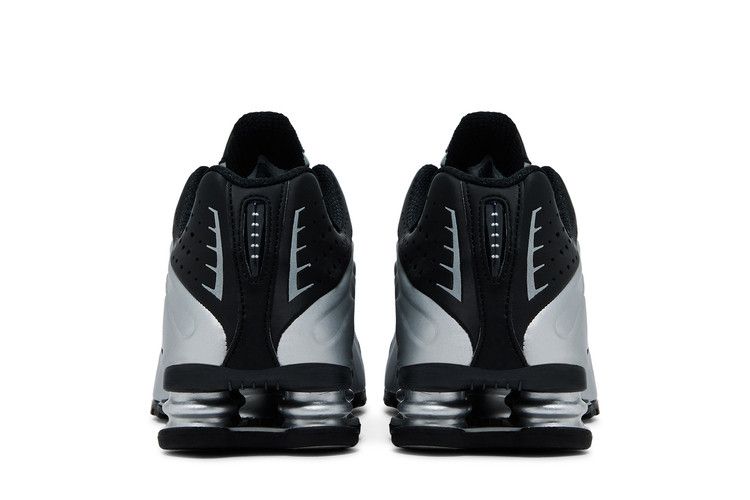 Nike Shox R4 Metallic Silver Black