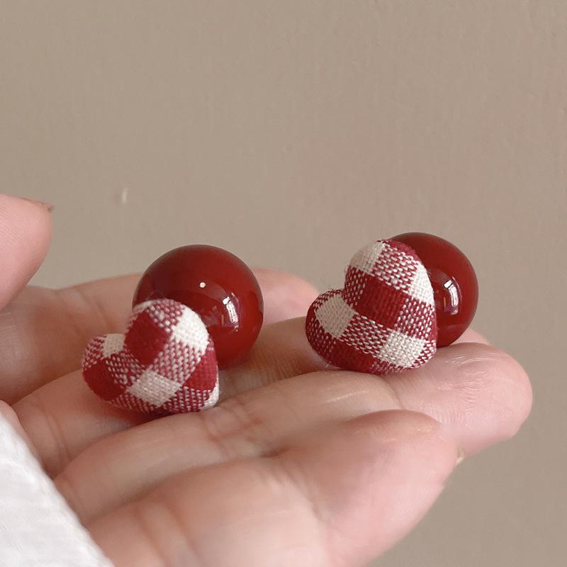 Exquisite Geometric Flower Diamond Stud Earrings - Light Luxury Fashion Style