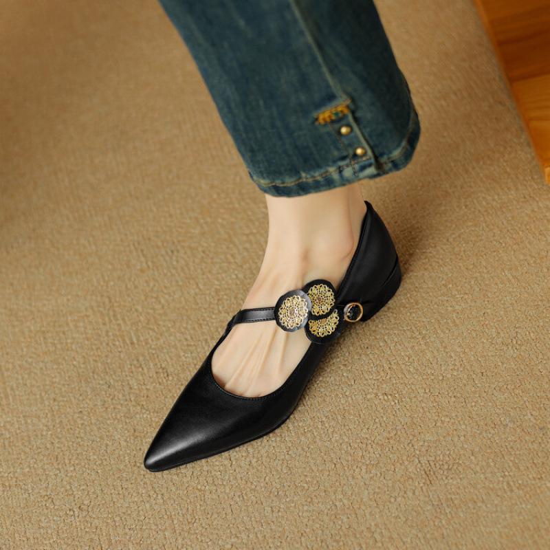 

New women s casual single shoes light mouth solid color low heel buckle rubber soft sole size flat heel pointed women s leather shoes 39 чёрный
